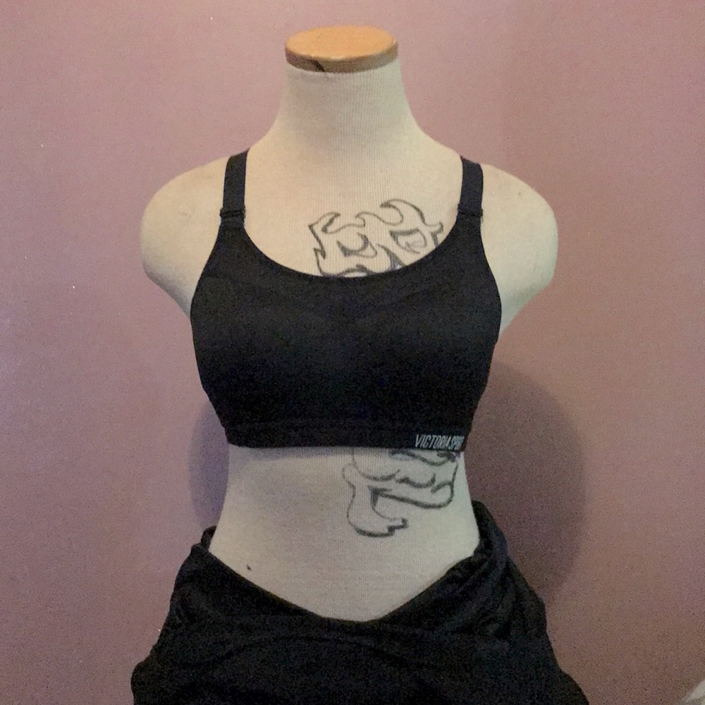 Victoria’s Secret sport bra